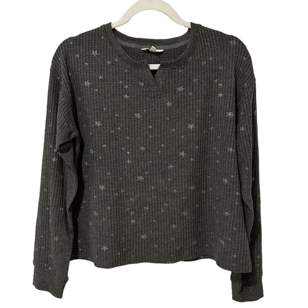 NWOT Splendid Waffle Knit Gray Long Sleeve With White Stars, Split Neck- Size XS